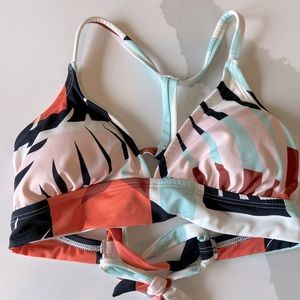 XS Sporty Bikini Top